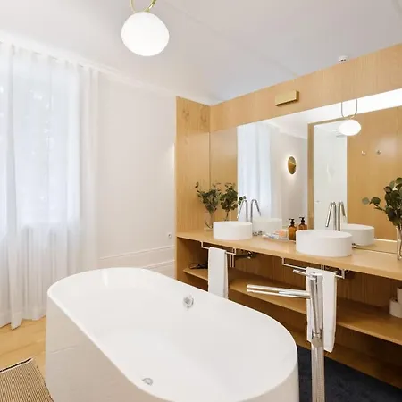Casa vacanze Private 7br Manor In - Ideal For Groups Oporto